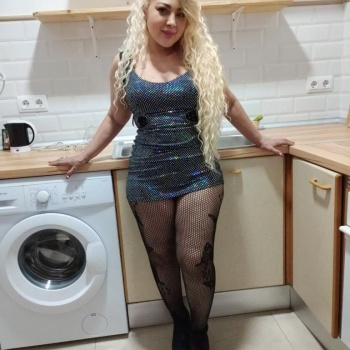 Soy celeste mujer quieres conocerme, Alcoy