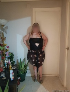 Esperanza , una madurita servicial y cariñosa…