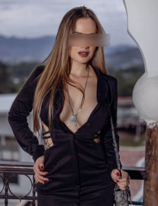 Karla, rubia y sensual