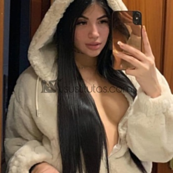 Megan, soy una mujer super guapa, cariñosa, simpática con ganas de experimentar y probar cosas nuevas en la vida, Elche