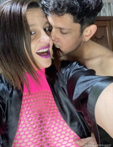 Pareja 33 y 38, sensuales y.