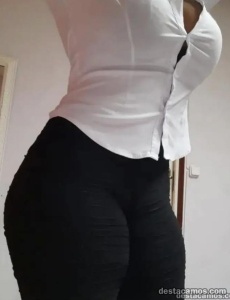 Se necesita señorita discreta