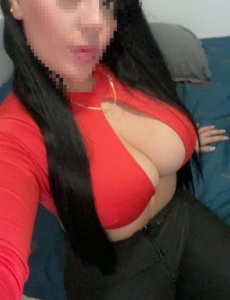 Antonella, colombiana fiestera