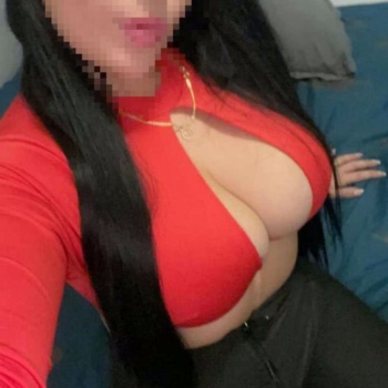 Antonella, colombiana fiestera, Alicante