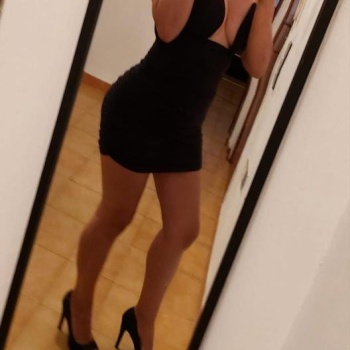 Brenda hermosa morena, Alicante
