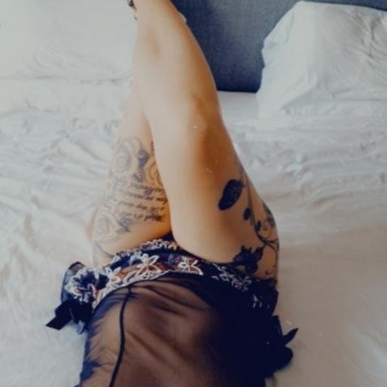 Hola soy una persona cálida, sexy y paciente., Elda