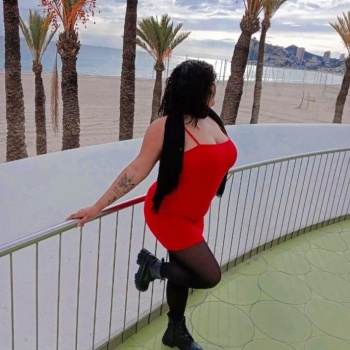 Jadde jovensita brasileña, Benidorm