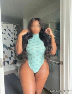 Chica de paso por benidorm