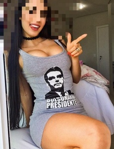 Bea,, necesitas un poco de cariño?