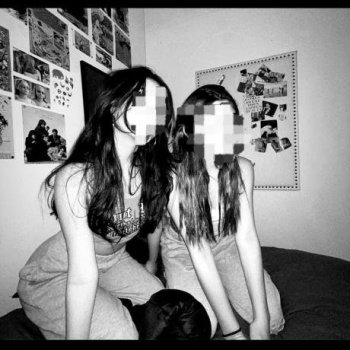 Hermanitas, Alicante