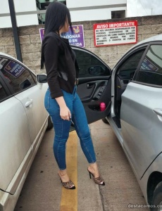 Colombiana de buenas curvas disponible 24h