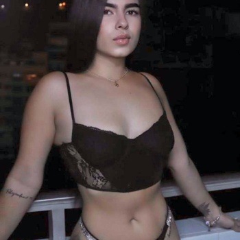 Isa, jovencita muy exótica, Alicante