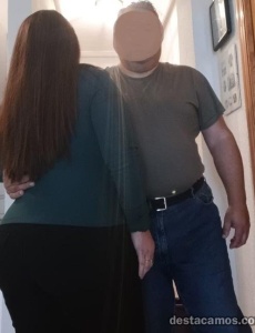 Pareja busca parejas maduritas para eventos