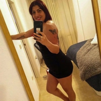 Latina de infarto, Alicante