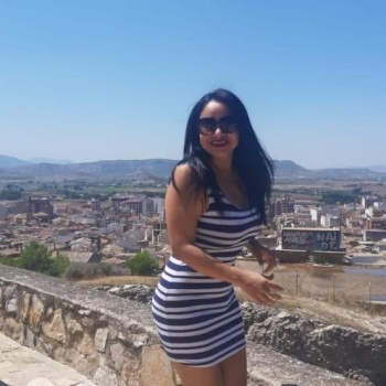 Linda guapa, alegre primera vez en villena, Villena