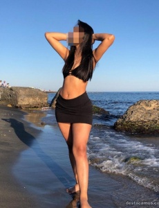 Paula , hermosa peruana bilingÜe