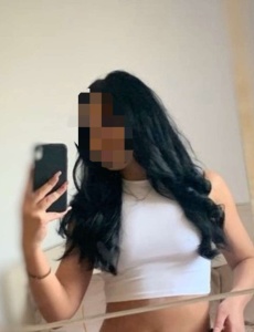 Lorena, masajista latina
