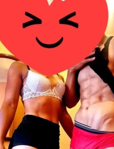 Pareja joven para desconectar