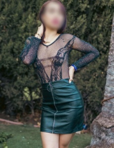 Mia, venezolana flaquita
