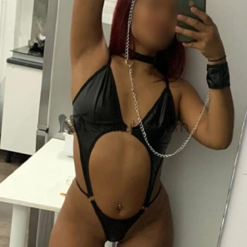 Mónica, jovencita colombiana muy guapa, Orihuela