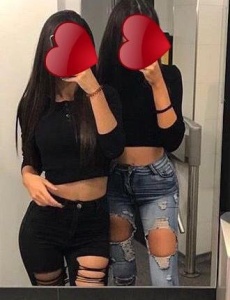 Hermanitas deseando tu
