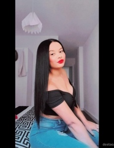 Emily reciÉn llegada muy cariÑosa