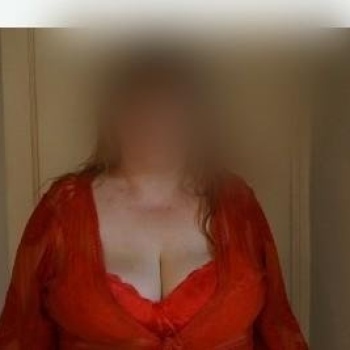 Hola soy una hermosa rubia sensual, madurita con, Elche
