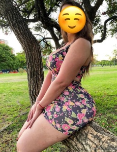 Novedad colombiana muy maja guapa morena boluptuosa y muy simpatica