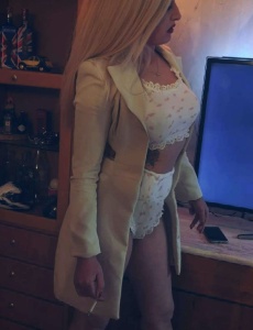 Sonia, española rubia y guapísima
