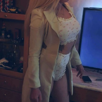 Sonia, española rubia y guapísima, Alicante