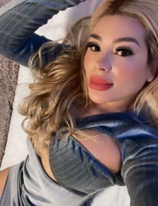 Candy, latina inolvidable