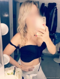 Tania, española rubia española de vuelta