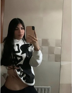 Megan fotos reales muy abierta a todo