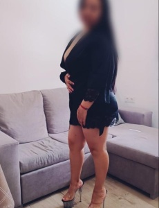 Morena latina nueva en orihuela