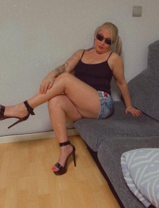 Valentina madurita completito muy rico
