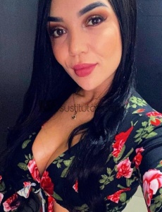 Me llamo lorena, y como puedes ver soy una preciosa chica que está buscando tener buena compañía