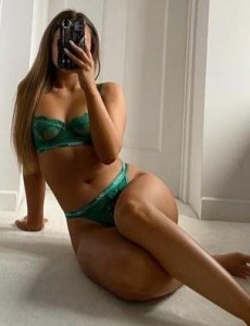 Una guapa rubia