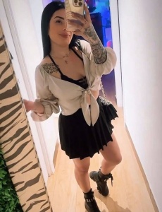Dana, 23 años