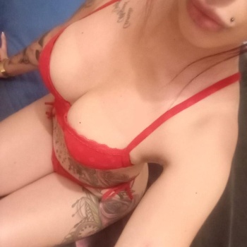 Hola!!! Me llamo cataleya, una chica latina con, Elche