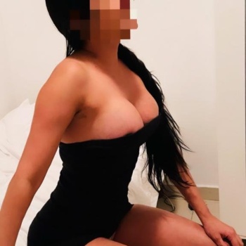 Soy sofía una bella colombiana aquí en torrevieja, Torrevieja