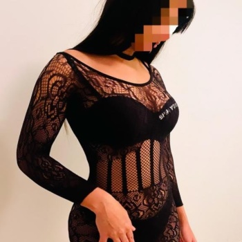 Novedad en torrevieja! Soy laura mis fotos son reales soy cariñosa si quieres un buen masaje sin prisas, Torrevieja