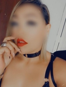 Novedad karen una mujer y