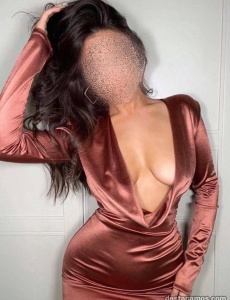 Sofía sensual con buenas curvas salidas 24h