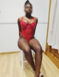 Chica guapa dispuesta a todo
