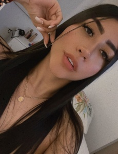 Mía