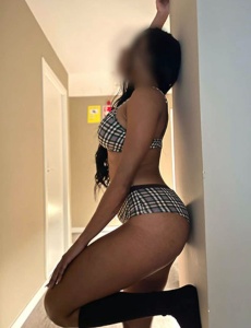 Laya, colombiana dulce y divertida