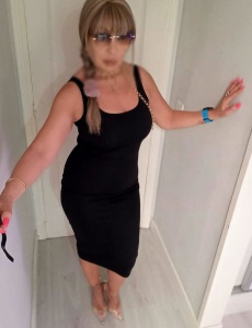 Lorena, madura deportista lujo madrileña