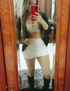 Por primera vez en benidorm, colombiana madurita y