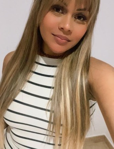 Venezolana cariñosa y amigable