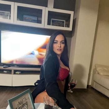 Leticia, brasileña, Alicante
